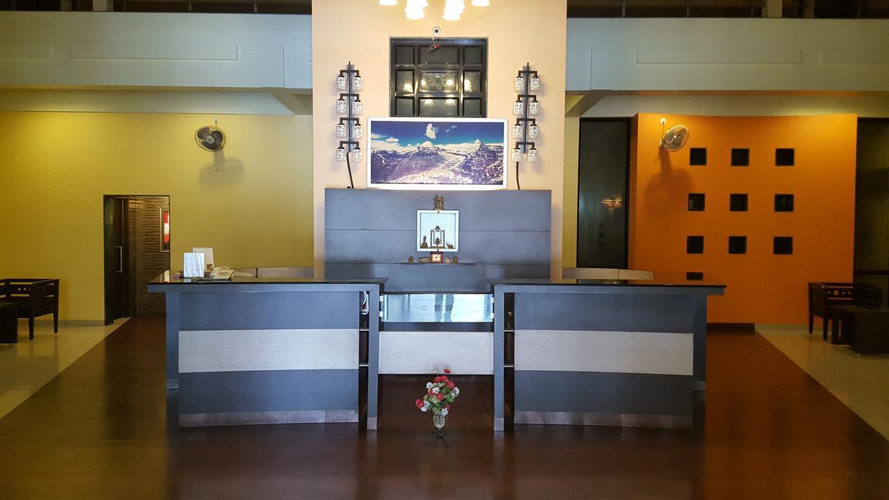 Le Royale Otel Dadra Dış mekan fotoğraf