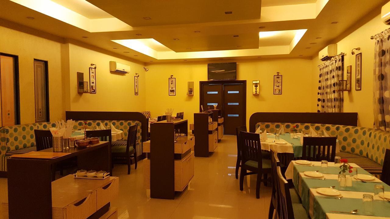 Le Royale Otel Dadra Dış mekan fotoğraf