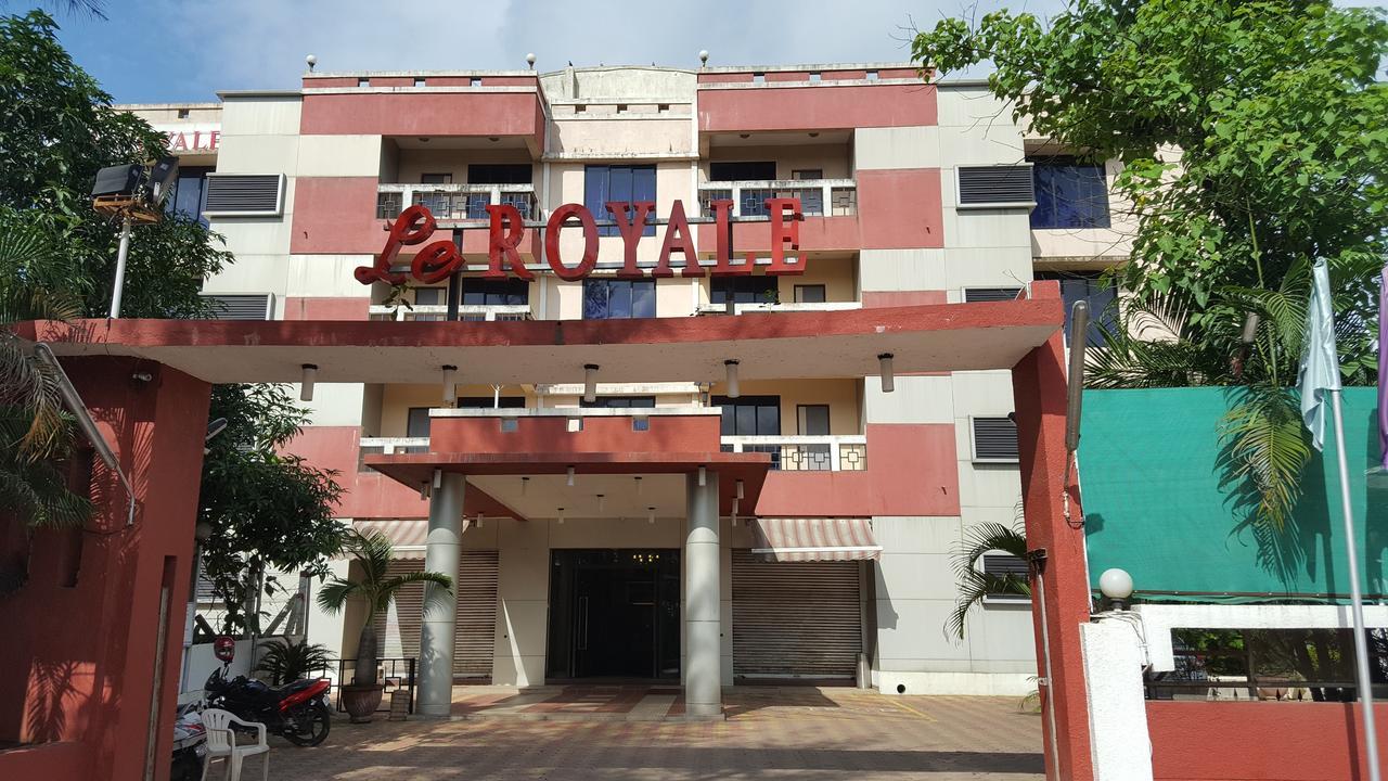 Le Royale Otel Dadra Dış mekan fotoğraf